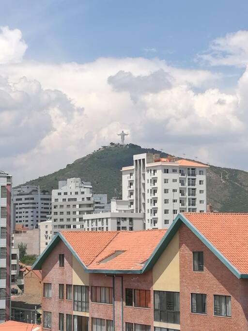 Monoambiente De Lujo En El Prado De Cochabamba Apartment Ngoại thất bức ảnh